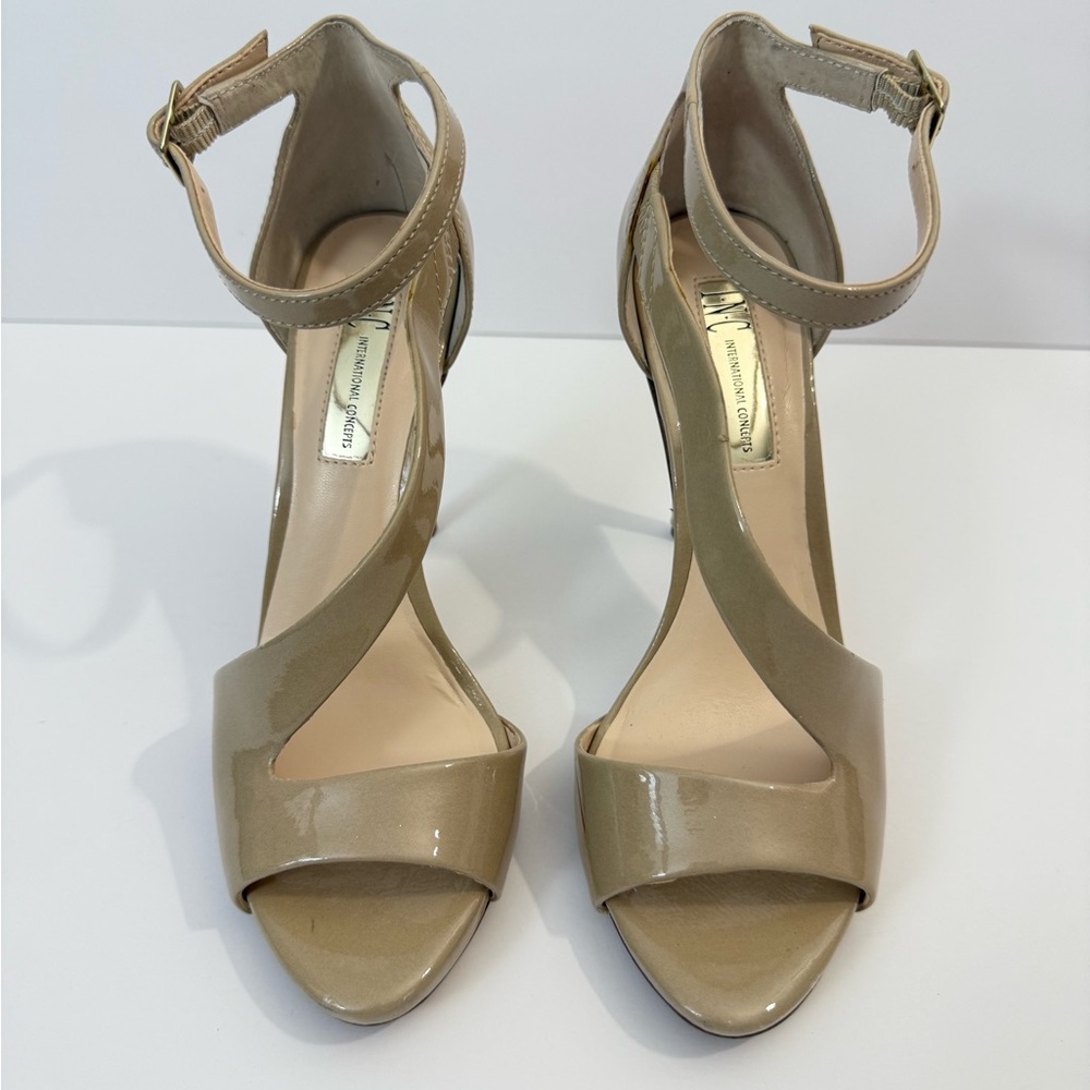 INC International Concepts Tan Strappy Sandals size 6M
